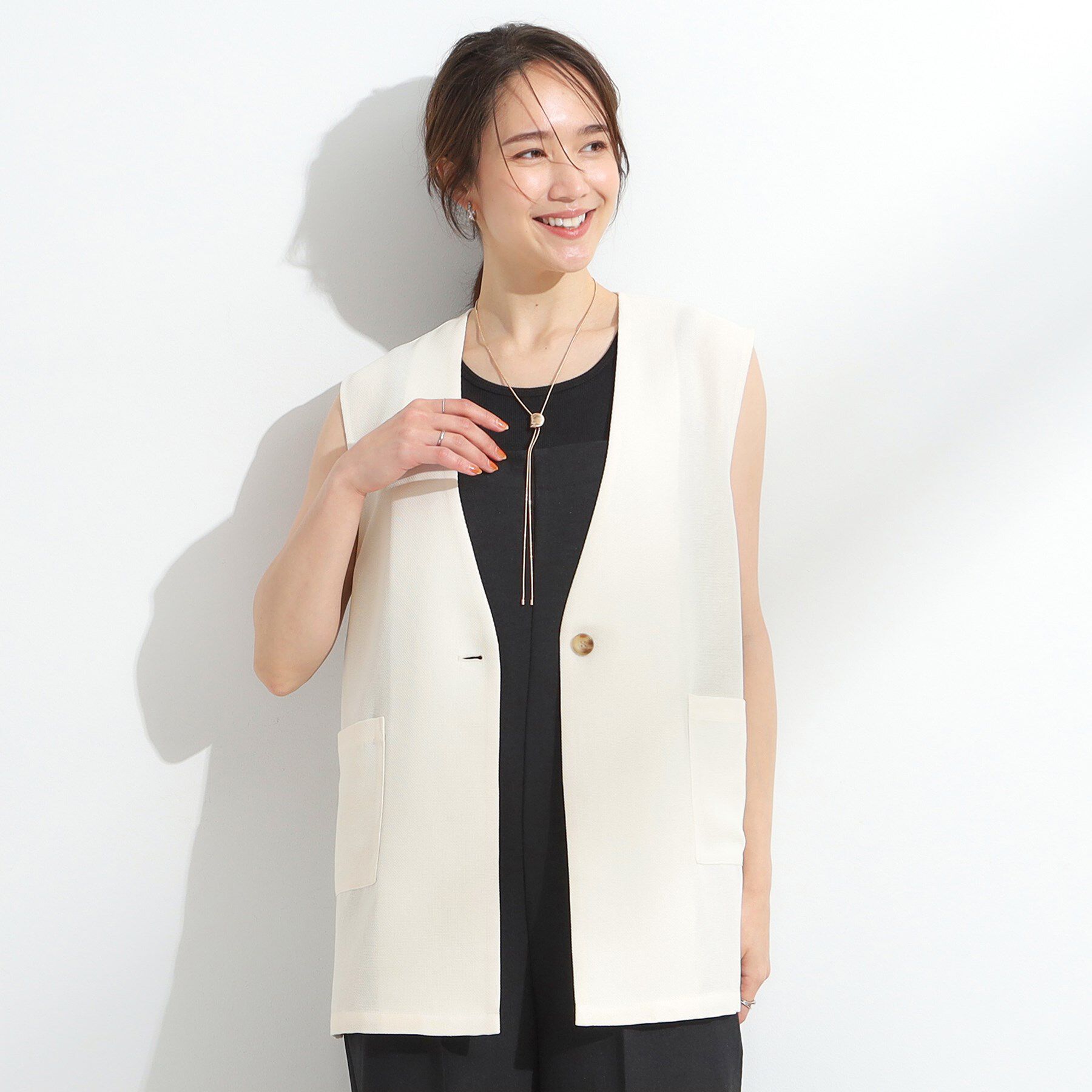 SHOO･LA･RUE「【S-LL】夏のレイヤードコーデに さらりと着られるメッシュジレ」|ベスト・ジレ|