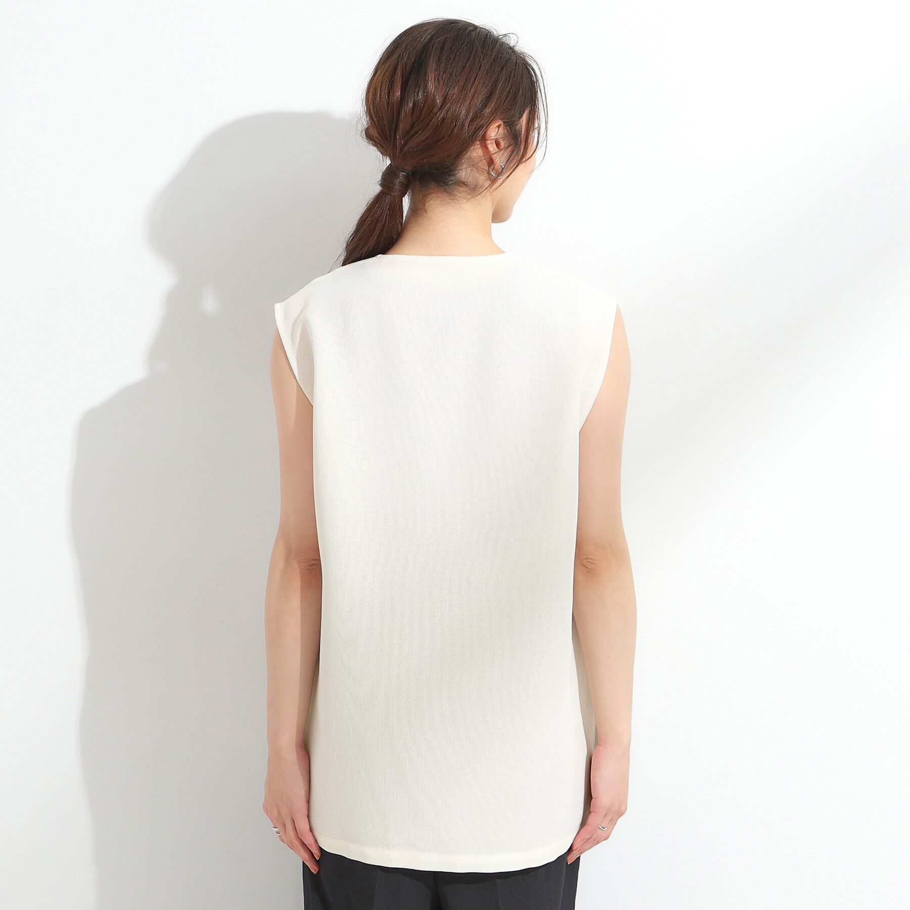 SHOO･LA･RUE「【S-LL】夏のレイヤードコーデに さらりと着られるメッシュジレ」|ベスト・ジレ|