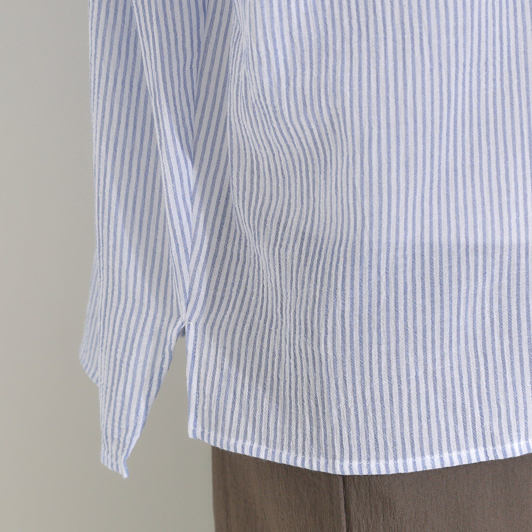 SHOO･LA･RUE「【S-LL】さらシャリコットン 上品なシアー感のフロントボタンシャツ」|シャツ・ブラウス|