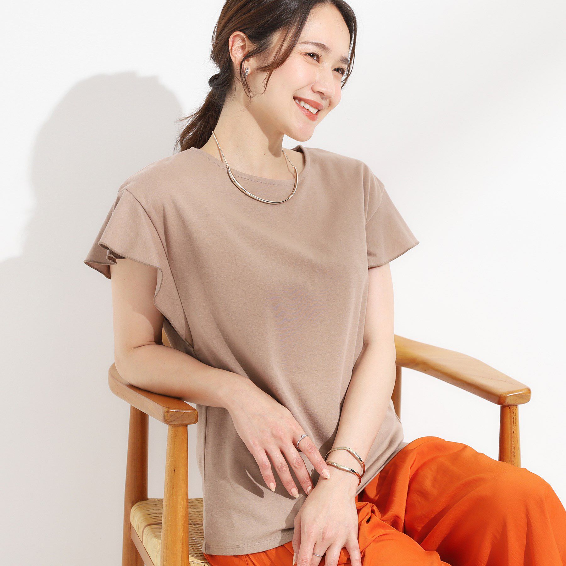 SHOO･LA･RUE「【汗ジミ防止/ひんやり/UV】フリルスリーブTシャツ」|Tシャツ・カットソー|ブラウン(043)