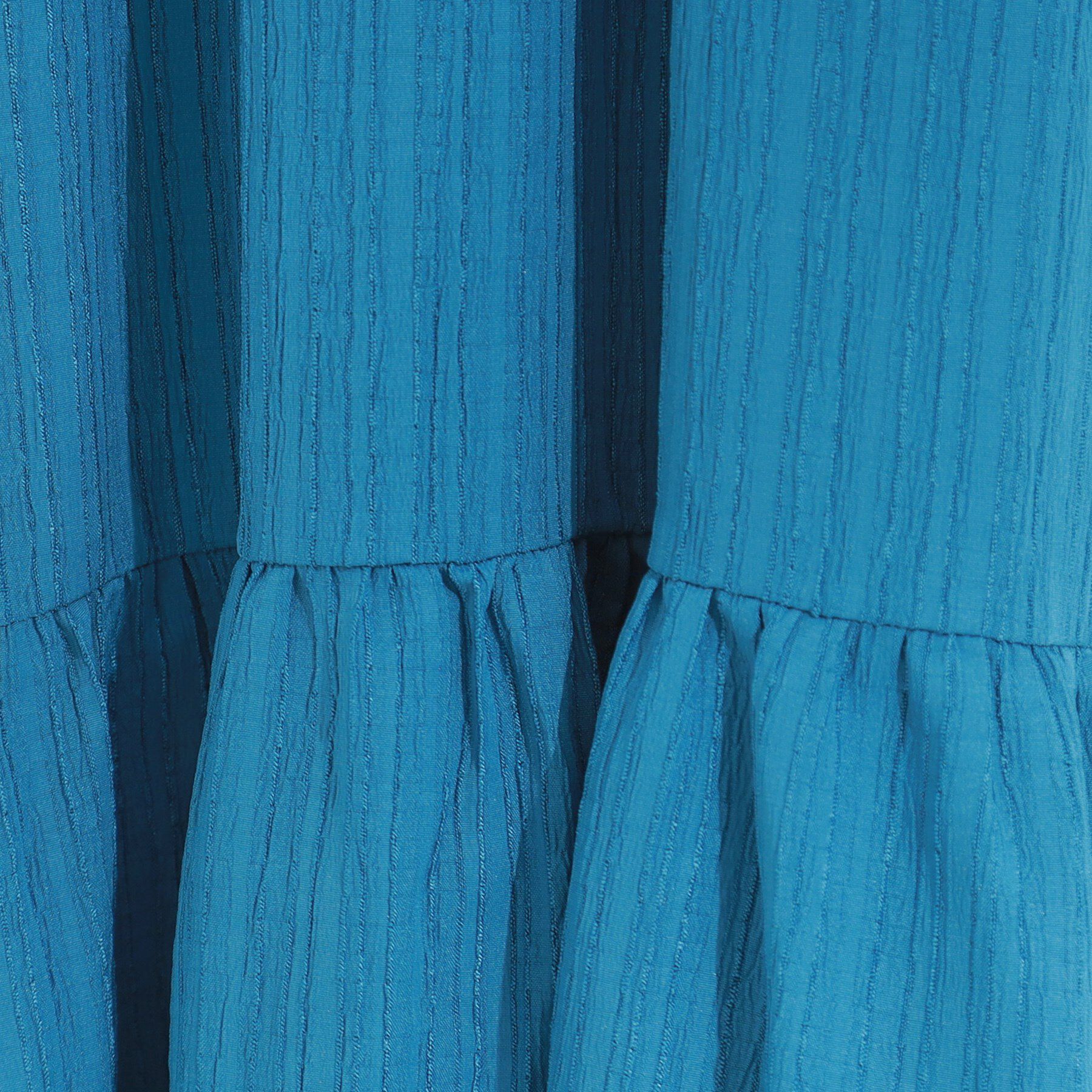 SHOO･LA･RUE「【S-LL】後ろ姿も抜かりなく 1枚でサマ見え ティアードワンピース」|ワンピース|