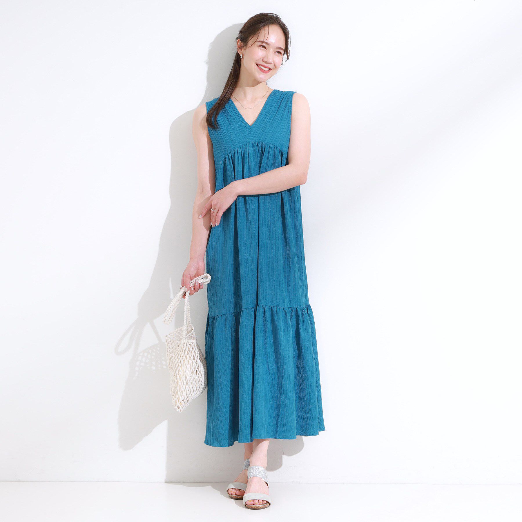 SHOO･LA･RUE「【S-LL】後ろ姿も抜かりなく 1枚でサマ見え ティアードワンピース」|ワンピース|