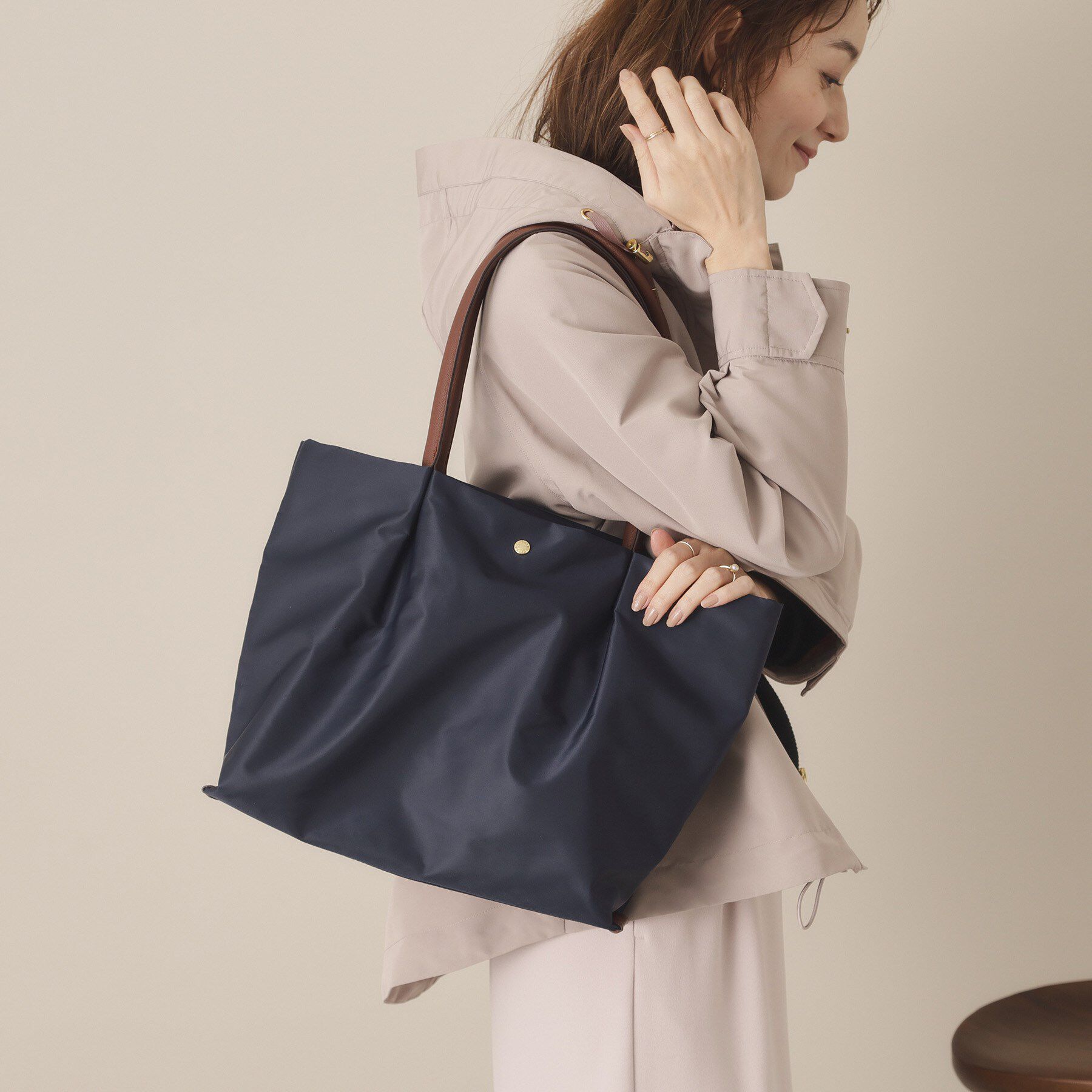 ITS&rsquo;DEMO「【通勤】肩楽PC収納A4トート」|トートバッグ|