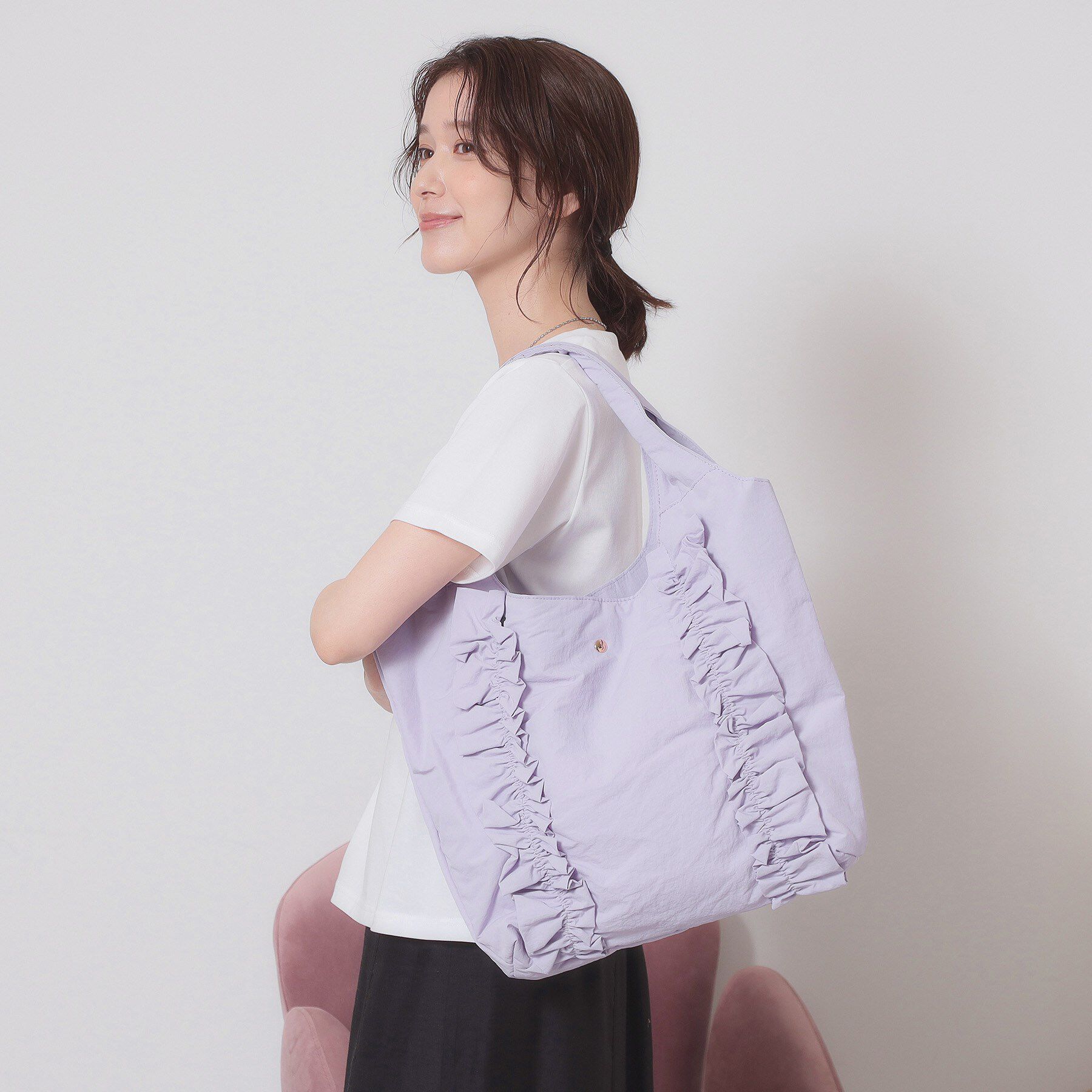 ITS&rsquo;DEMO「【A4対応】フリルラウンドトート」|トートバッグ|