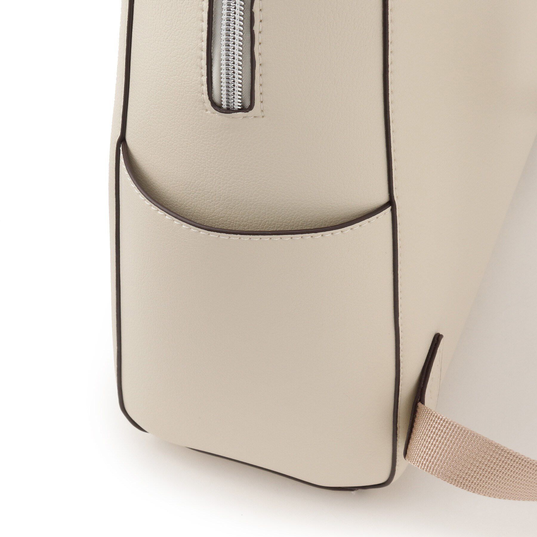 Ober Tashe「かるいかばん PC収納リュック」|リュック|