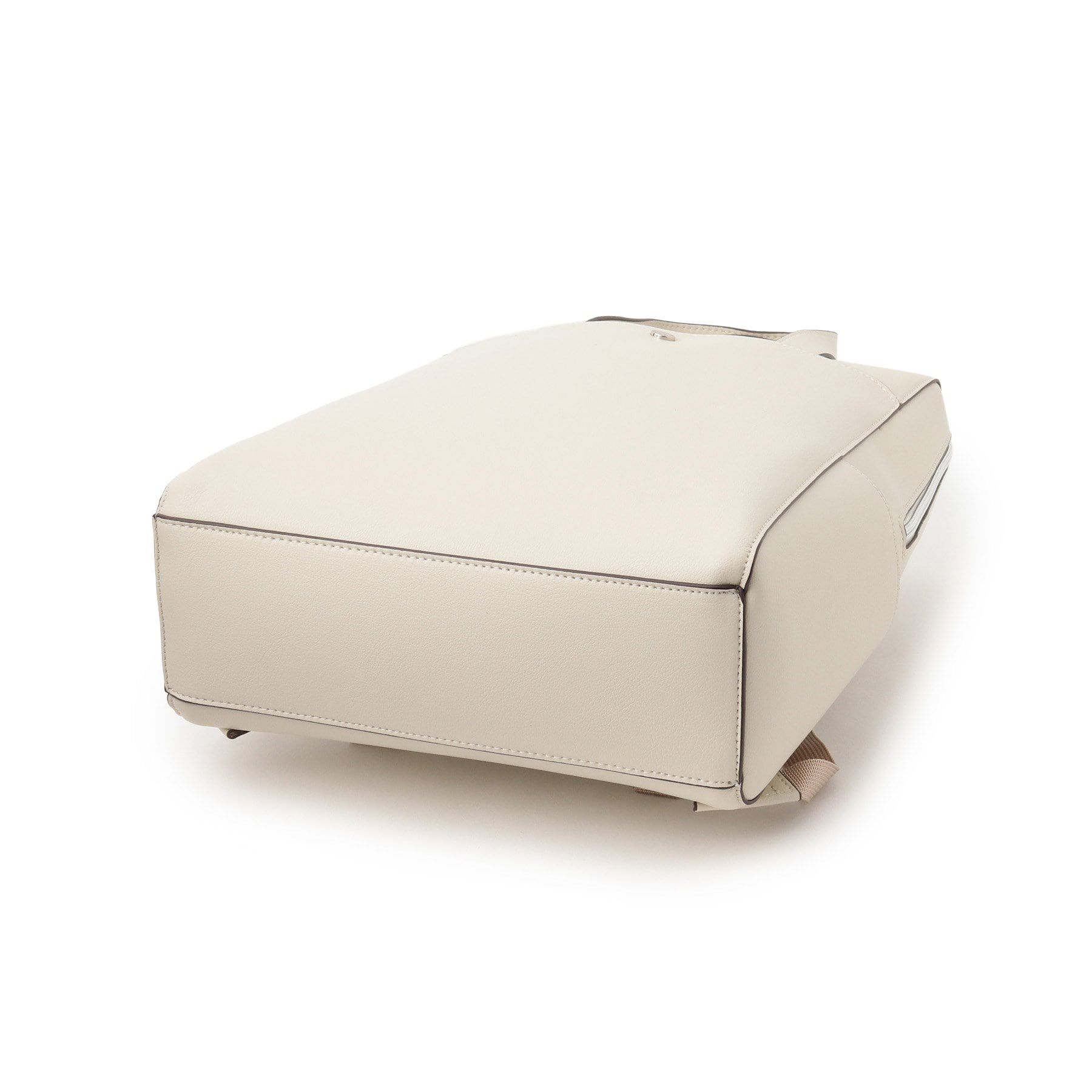 Ober Tashe「かるいかばん PC収納リュック」|リュック|