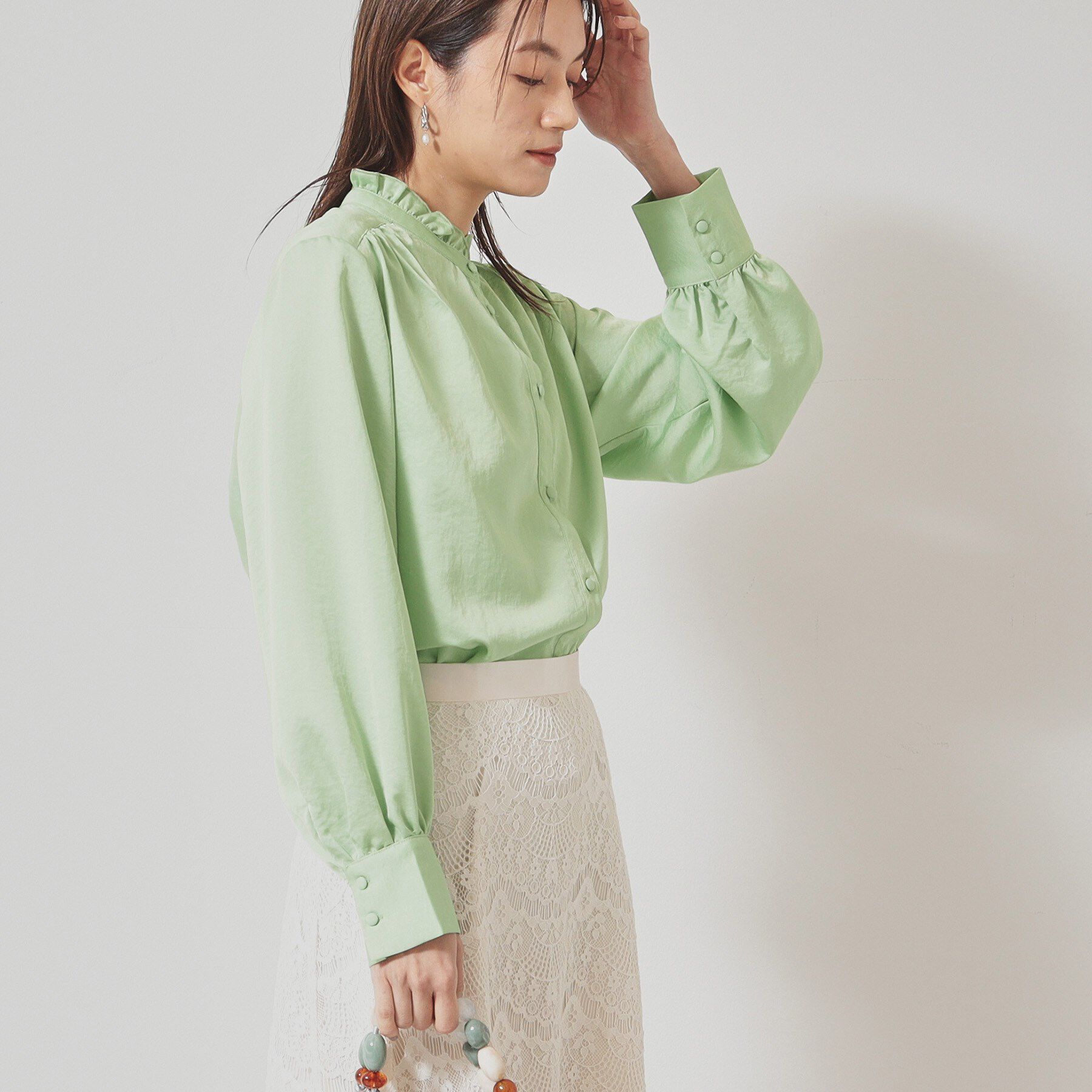 SunaUna「【衿フリル／パフスリーブ】ヴィンテージサテンブラウス」|シャツ・ブラウス|