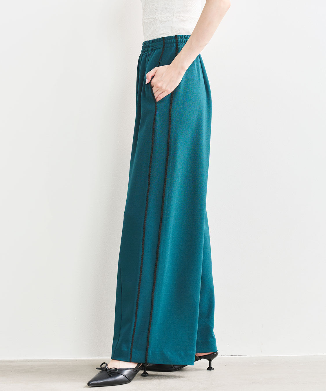 COCO DEAL「バレルレッグトラックパンツ」|スラックス|