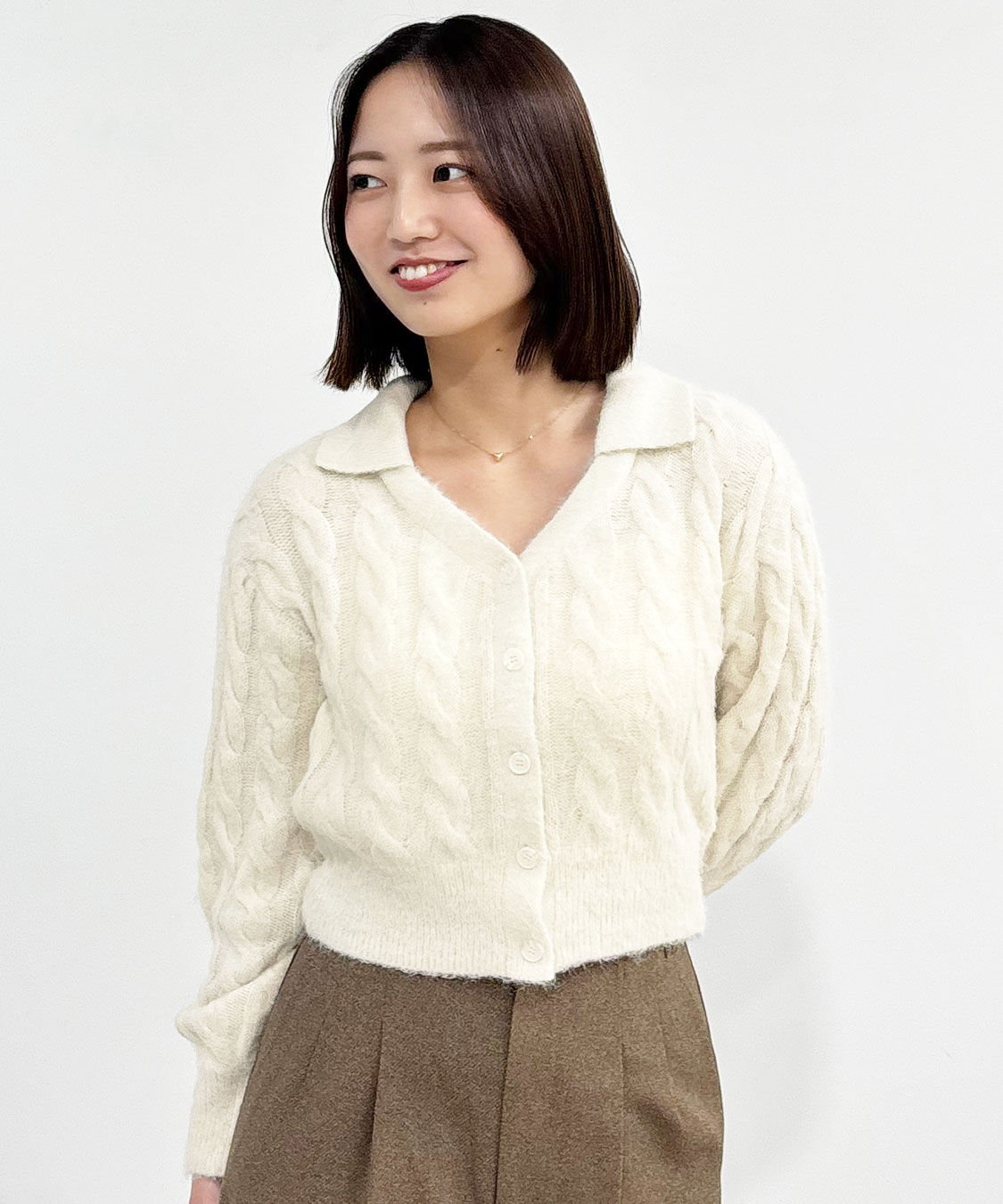 COCO DEAL「フェザー衿付きケーブルニット」|ニット・セーター|オフ