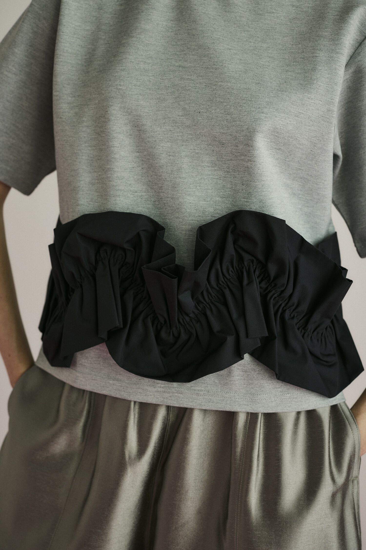 HeRIN.CYE「Attachment hem tops」|Tシャツ・カットソー|