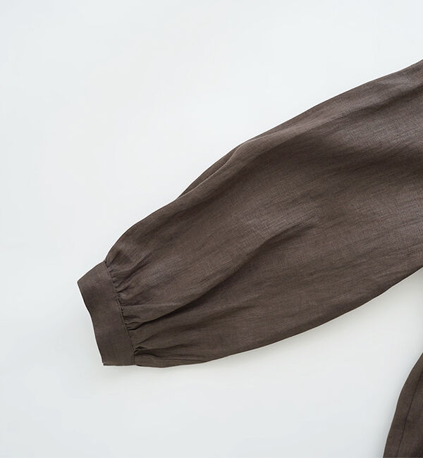 オオカミとフクロウ「オオカミとこもれびのホワイトリリー」|シャツ・ブラウス|