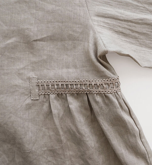 オオカミとフクロウ「オオカミとこもれびのホワイトリリー」|シャツ・ブラウス|