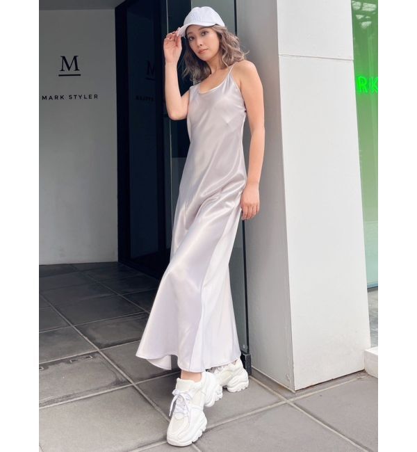 GYDA「バックオープンサテンキャミロングワンピース」|ワンピース|