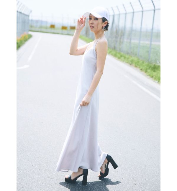 GYDA「バックオープンサテンキャミロングワンピース」|ワンピース|