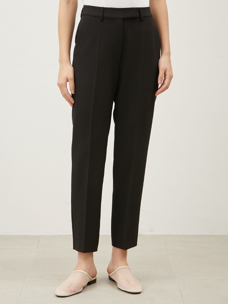 Mila Owen「【WEB限定カラー】後ろゴムセンタープレステーパードパンツ【ウォッシャブル】」|チノ|