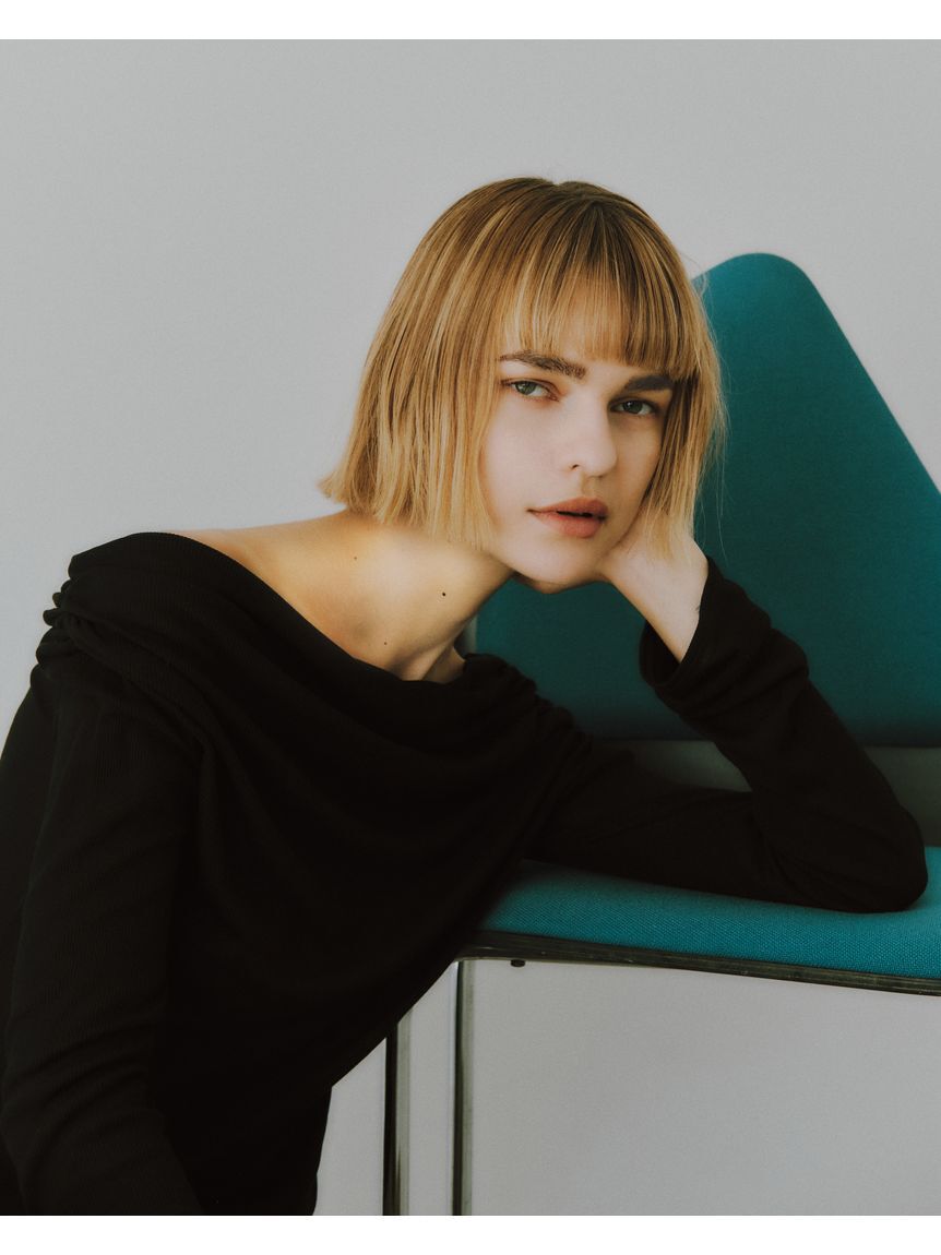 styling/「オフショルダーカットトップス」|Tシャツ・カットソー|BLK