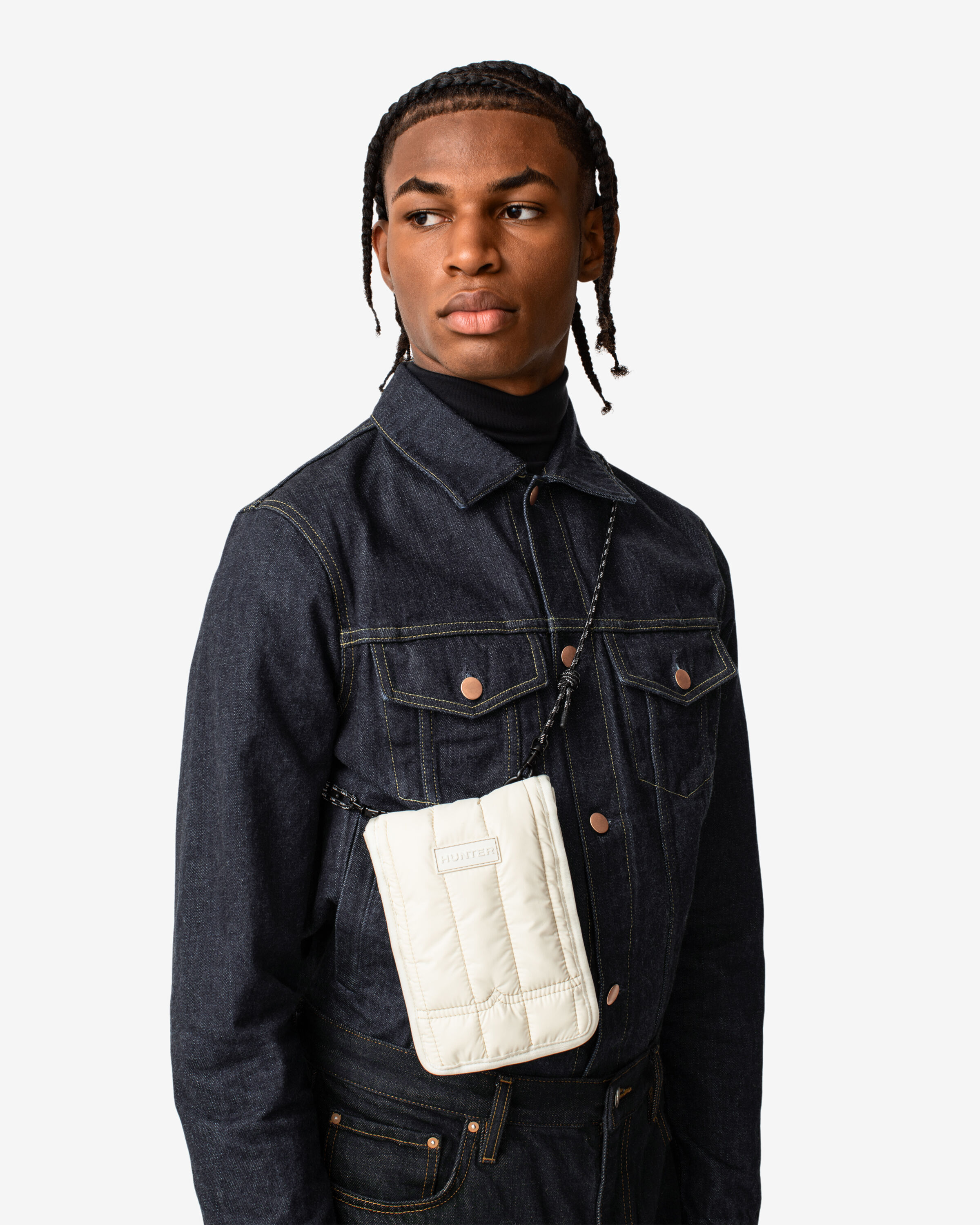  「INTREPID PUFFER ESSENTIAL PHONE POUCH」|ショルダー・メッセンジャー|