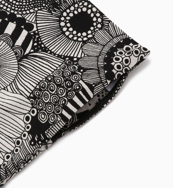 Marimekko「Pieni Siirtolapuutarha クッションカバー 50X50cm」|クッション・クッションカバー|