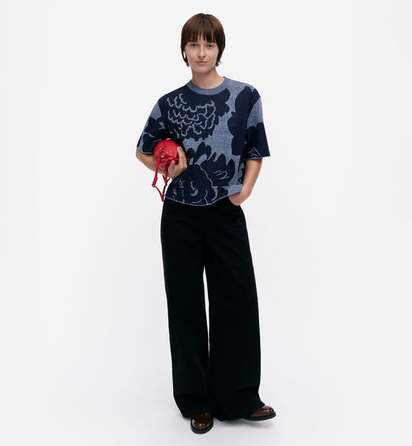Marimekko「Suloinen Pioni ニット」|ニット・セーター|ﾀﾞｰｸﾈｲﾋﾞｰ&times;ﾀﾞｰｸﾈｲﾋﾞｰ