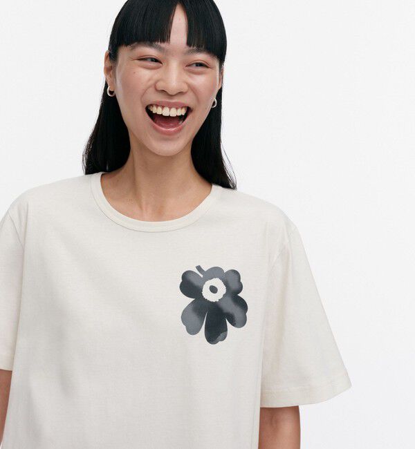 Marimekko「Vihne Unikko Placement Tシャツ」|シャツ・ブラウス|
