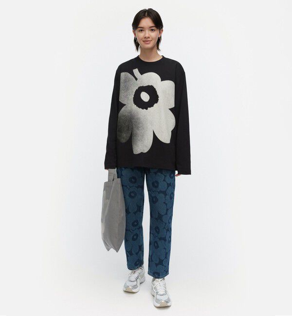 Marimekko「Biitti Unikko Placement カットソー」|シャツ・ブラウス|ﾌﾞﾗｯｸ&times;ｵﾌﾎﾜｲﾄ