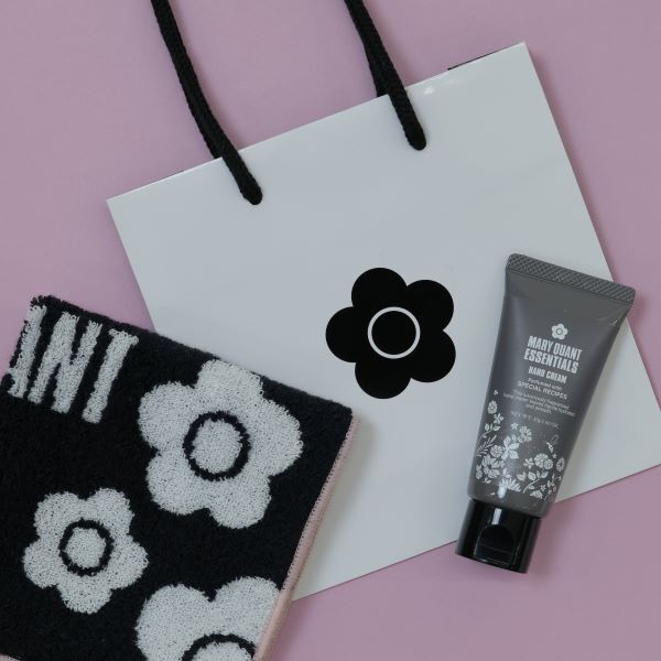 MARY QUANT「『WEB限定』エッセンシャルズ ハンドクリーム スペシャルセット」|ハンドケア|ブラック