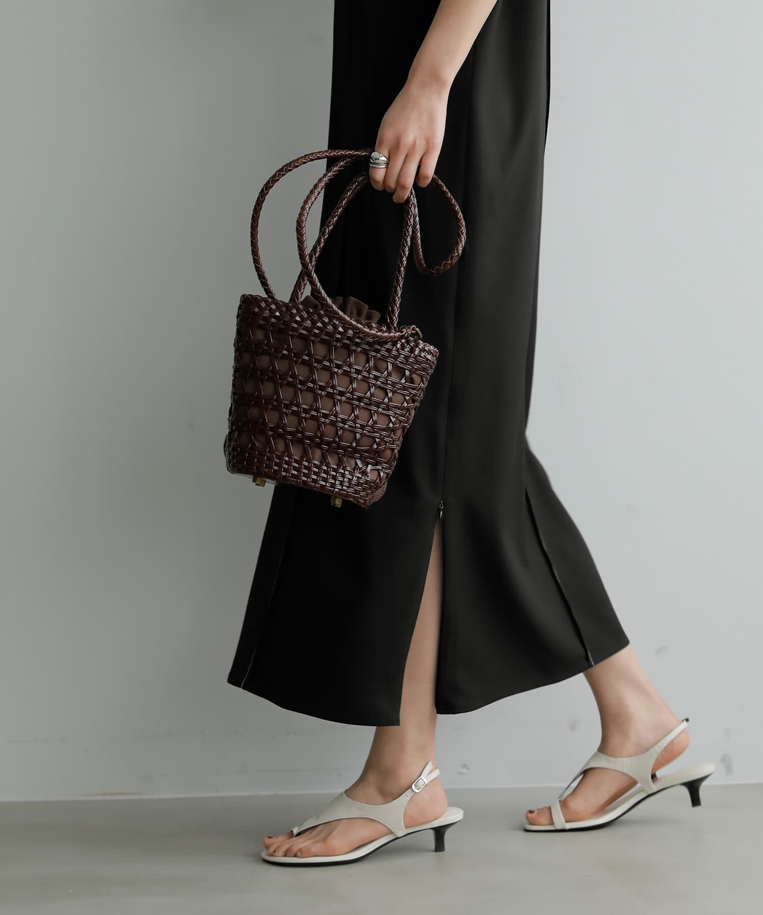 STYLE DELI「【LUXE】配色ステッチ両裾ファスナーワンピース」|ワンピース|