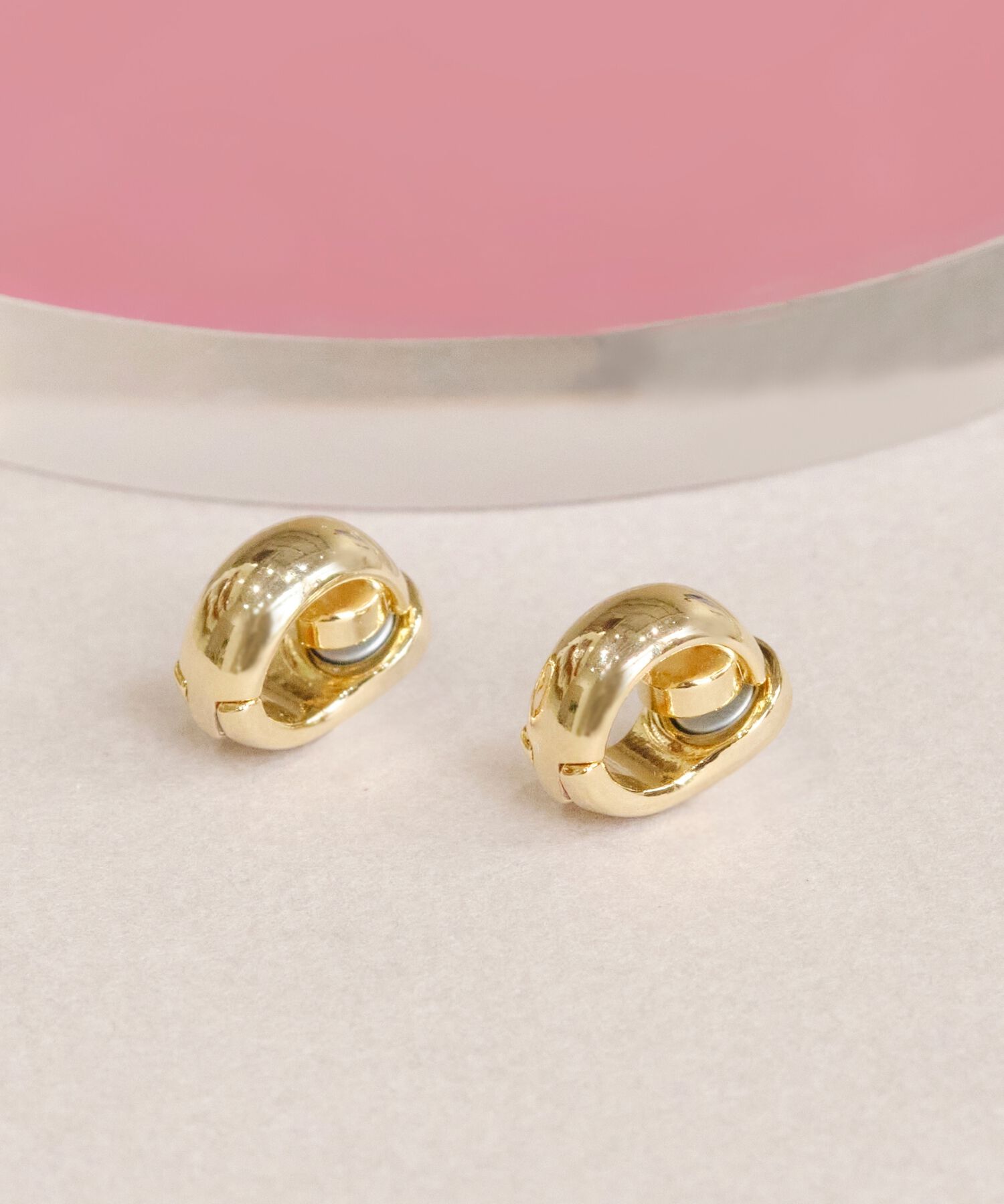  「【金属アレルギー対応】2wayワンタッチモードマグネットイヤリング　ゴールド」|イヤリング|