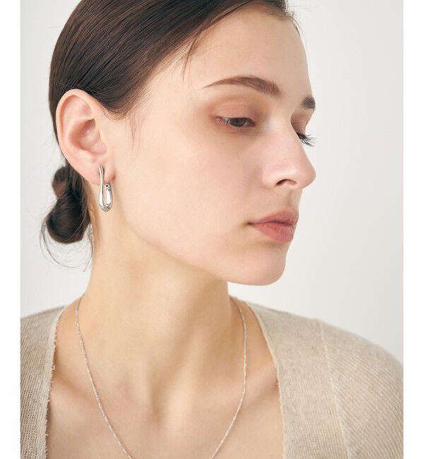 ete「リラックス ハグイヤリング」|イヤリング|