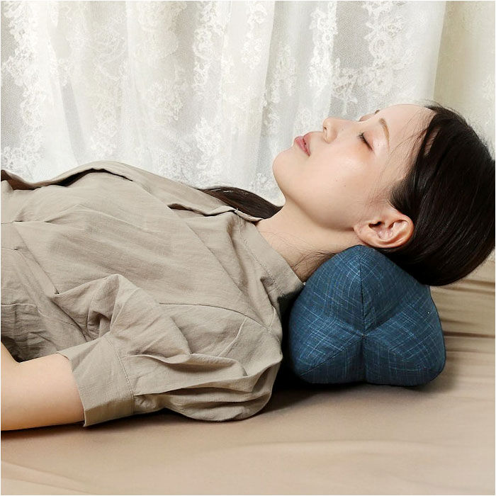 BACKYARD FAMILY「ほね枕 通販 日本製 低反発枕 イケヒコ 枕 まくら マクラ 低反発 寝具 足枕 足まくら 腰当て」|ブランケット|