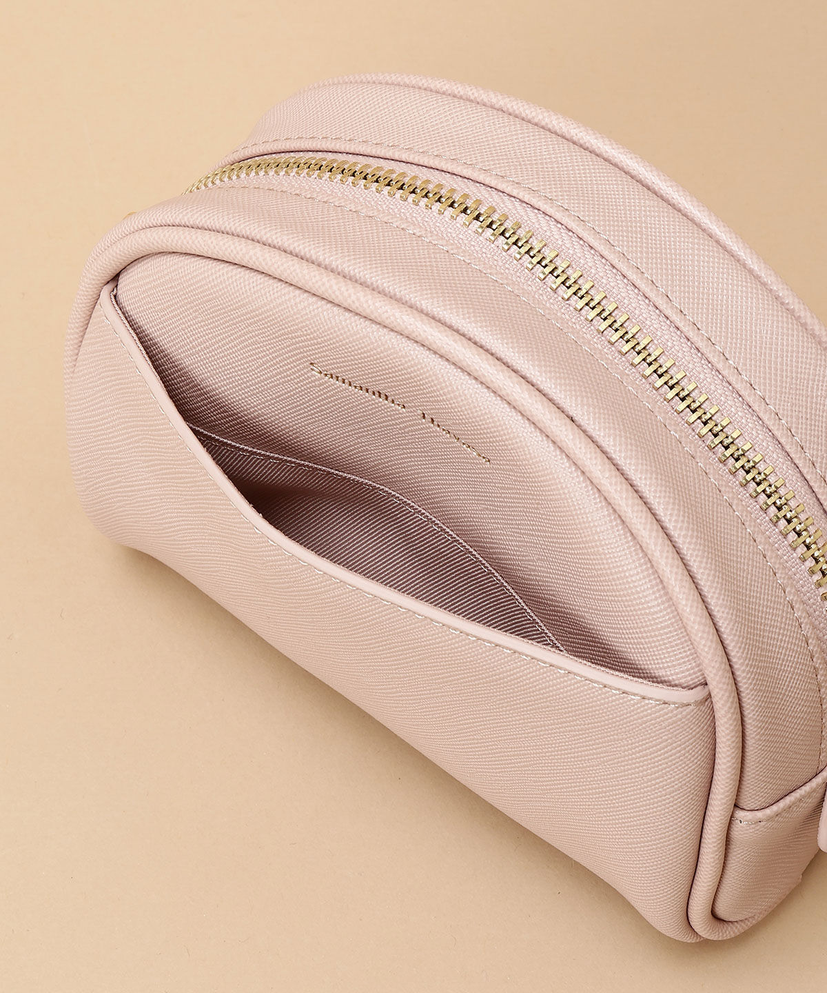 Samantha Thavasa「アーチフォルム シンプルポーチ」|ポーチ|