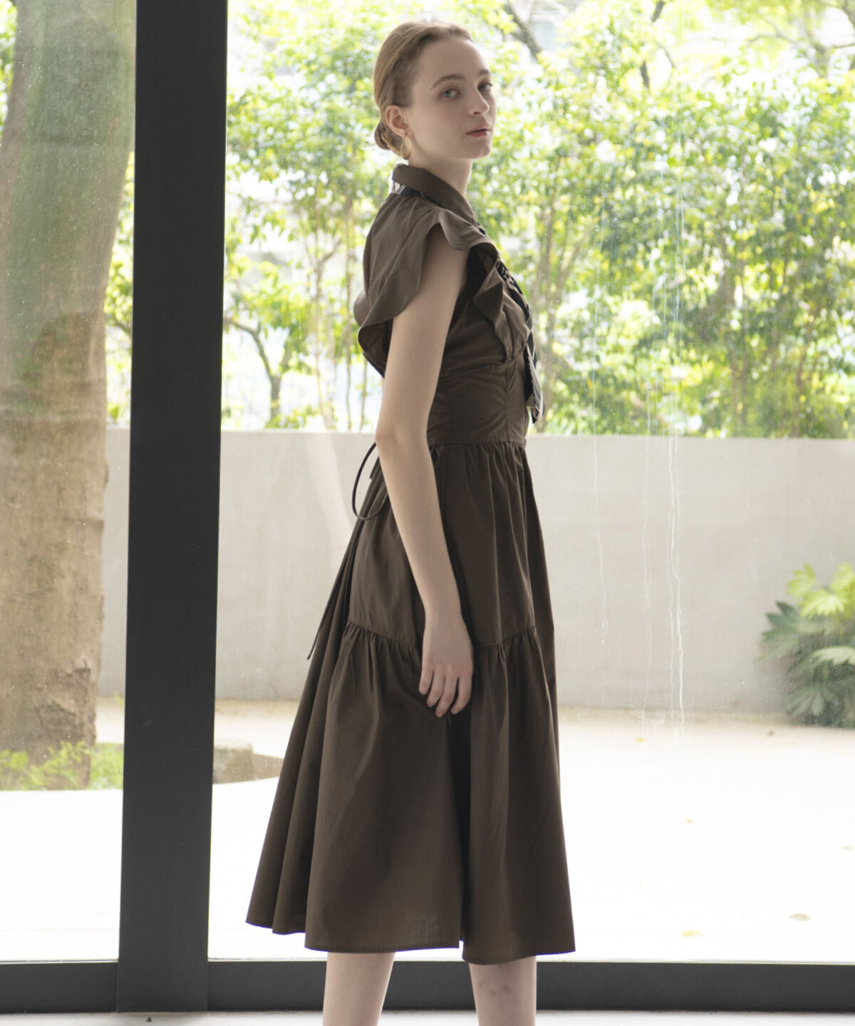 アンドクチュール「タイ付きショルダーフリルワンピース」|ワンピース|