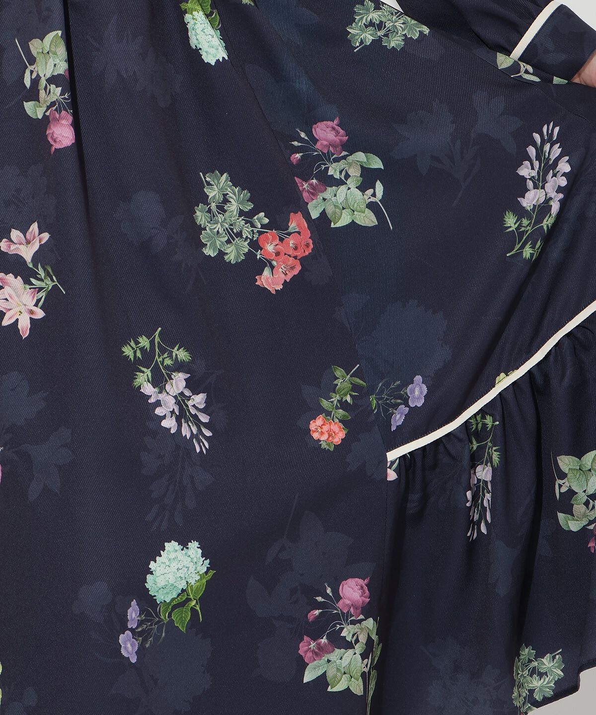 アンドクチュール「クラシックフラワーワンピース」|ワンピース|