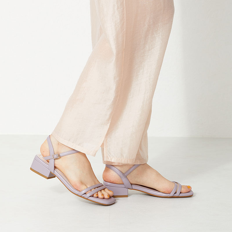 WA Oriental TRaffic「【アウトレット価格】スクエアトゥナローストラップサンダル/32209 サンダル トレンド 人気」|サンダル|PURPLE