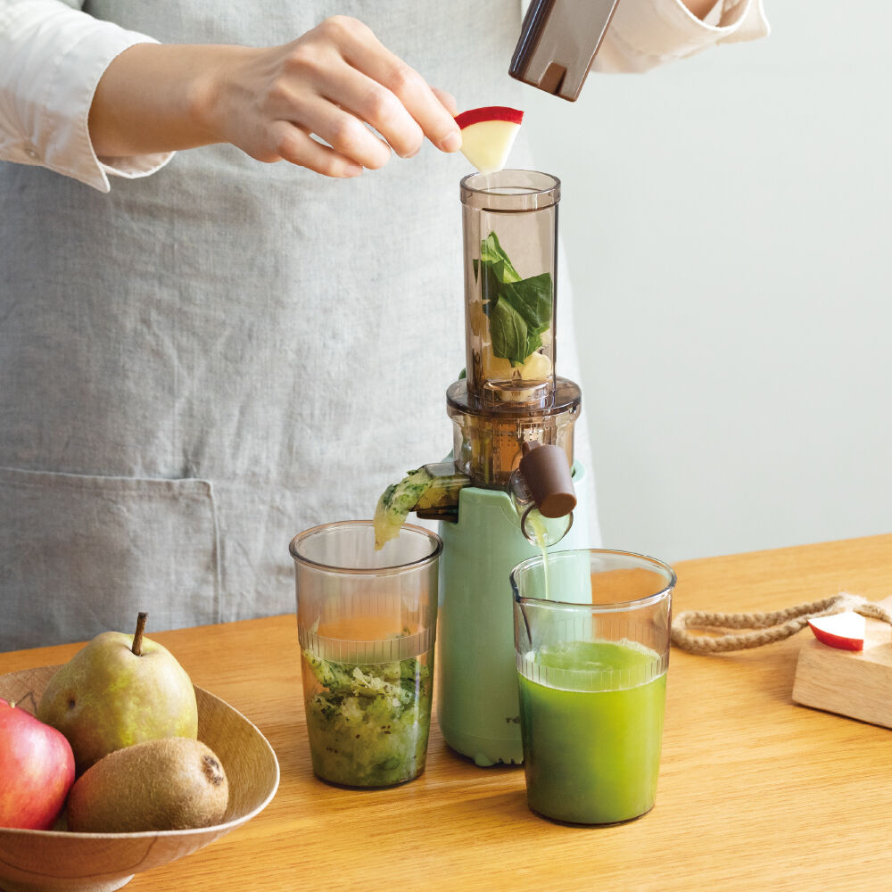 recolte「レコルト コールドプレスジューサーミニ RCJ-1」|食器・キッチングッズ|セージグリーン