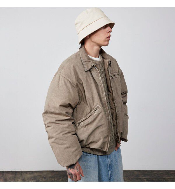 BEAMS「ワイドショートフィット フェード ダック ダウンジャケット」|ブルゾン・スタジャン|TAUPE