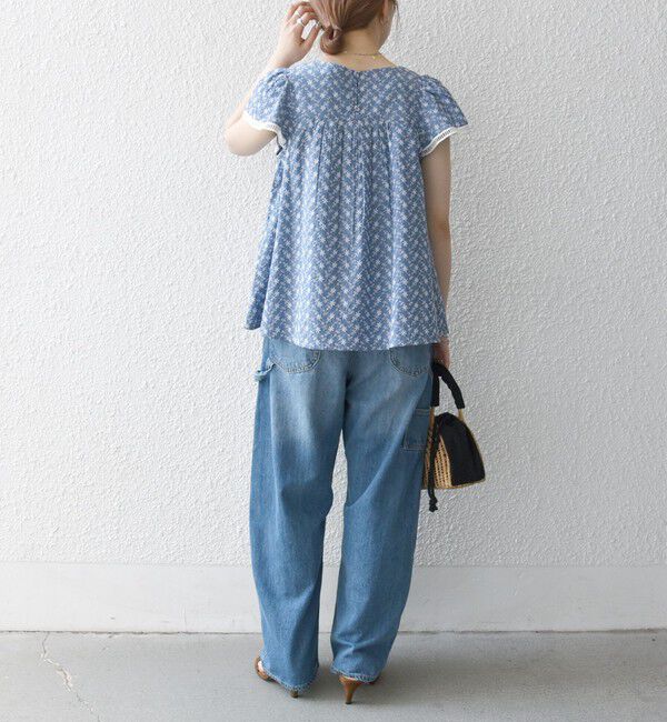 SHIPS any「SHIPS any:〈洗濯機可能〉エンブロイダリー シャンブレー フレア ギャザー ブラウス」|シャツ・ブラウス|