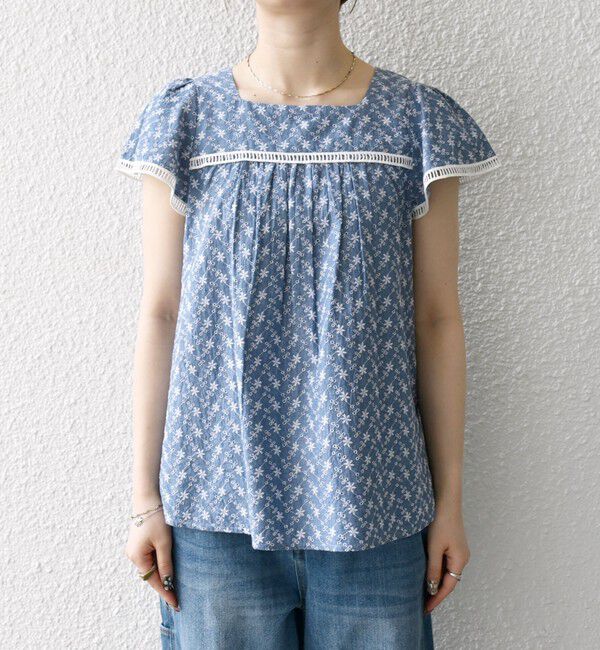 SHIPS any「SHIPS any:〈洗濯機可能〉エンブロイダリー シャンブレー フレア ギャザー ブラウス」|シャツ・ブラウス|