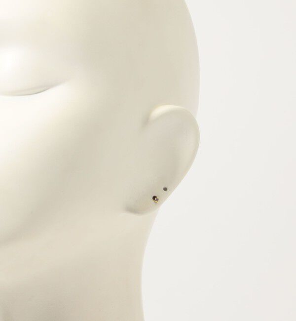 TOMORROWLAND GOODS「Metier Mini Bezel Set Princess Gemstone Studs 片耳ピアス」|ピアス|