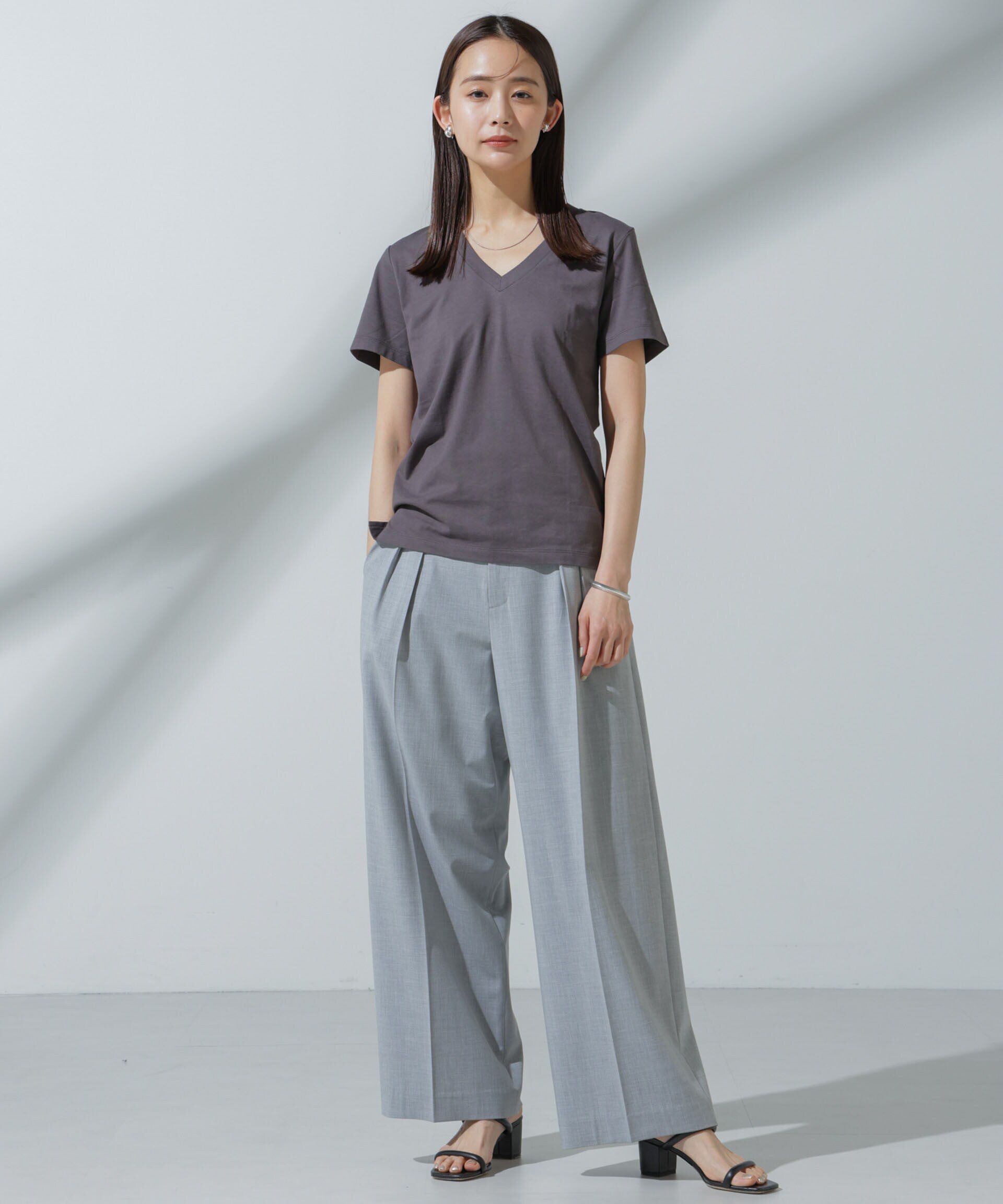 nano･universe「Anti Soaked(R) 汗染み防止 VネックTシャツ」|Tシャツ・カットソー|