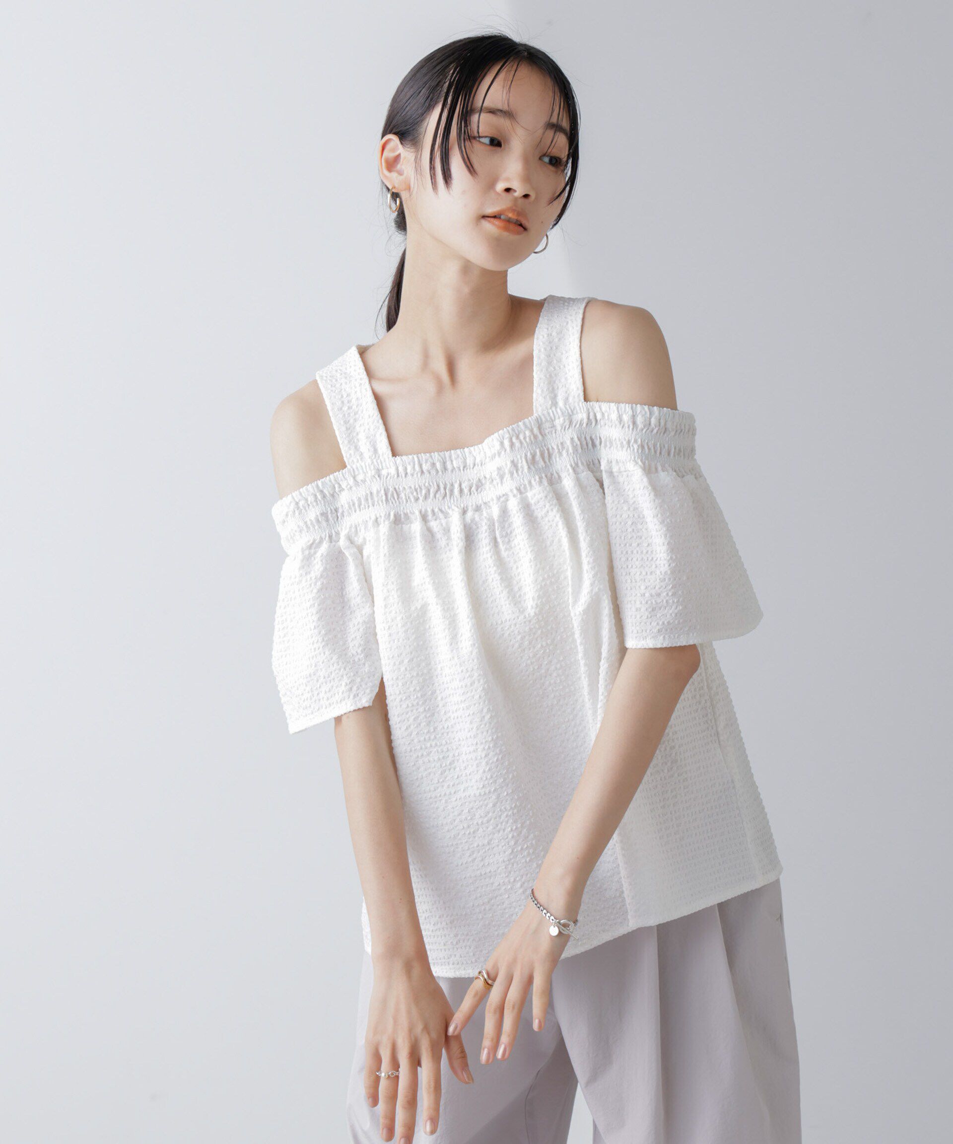 nano･universe「サッカーオフショルダーブラウス」|シャツ・ブラウス|