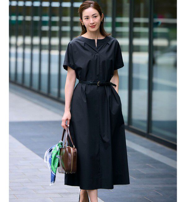 23区「【一部店舗限定/UVカット/洗える】タイプライター サック風 ワンピース」|ワンピース|ネイビー系