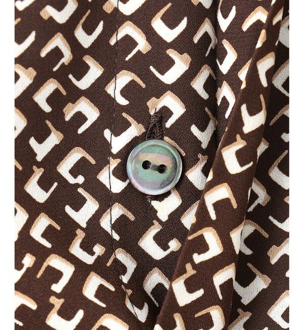 23区「【洗える】モダンジオメトリックプリント ブラウス」|シャツ・ブラウス|