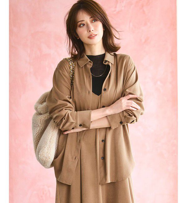 23区「【見上愛さん着用/Oggi10月号掲載/洗える】スエーディーサテン シャツ」|シャツ・ブラウス|キャメル系