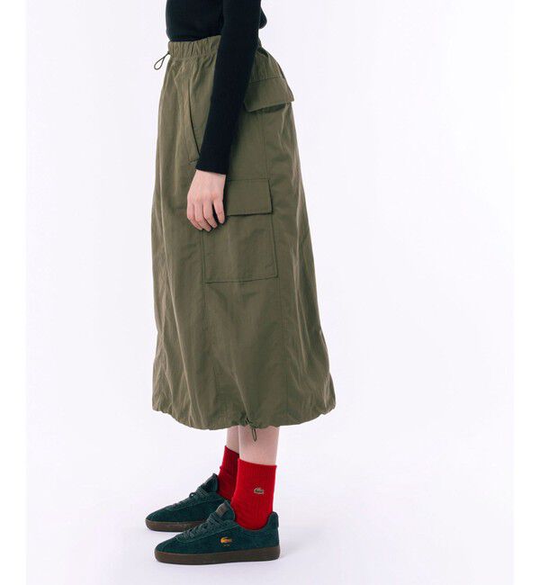 LACOSTE「微起毛素材 撥水ナイロンカーゴスカート」|スカート|