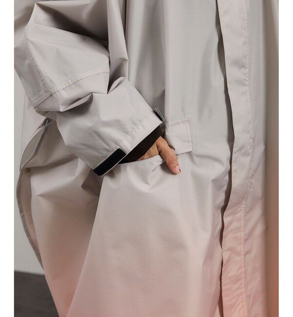 SALON adam et rope'「【KiU for SALON】[ポーチ付き]別注レインポンチョ/レインコート」|レインコート|