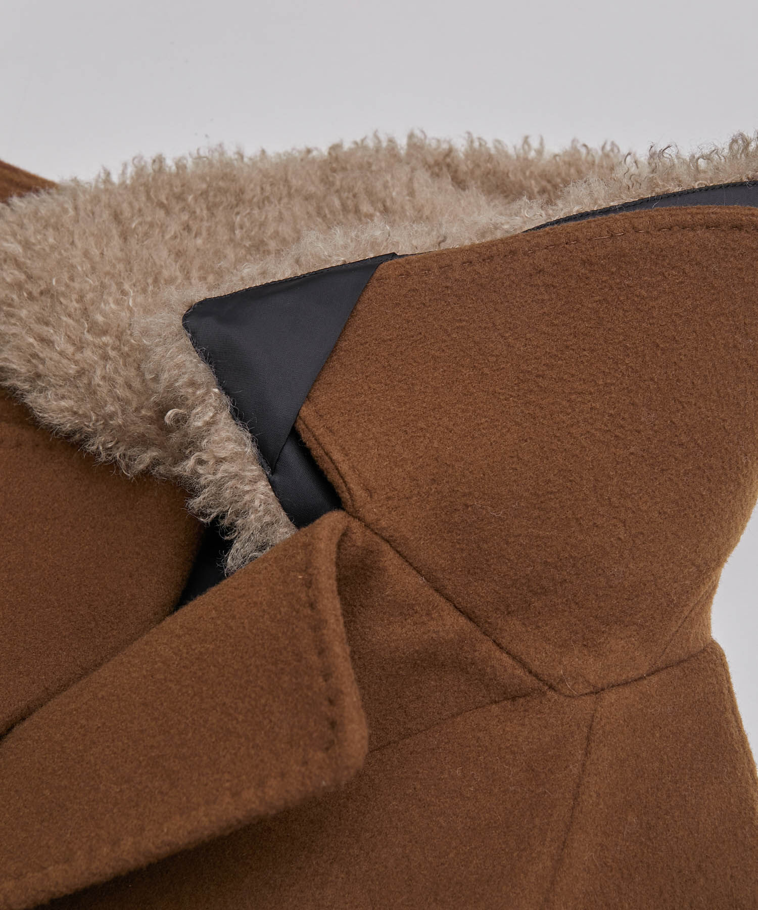 ROPE「【SUPER100's/140's】シャルムリバーファー付きミドルコート」|チェスターコート|