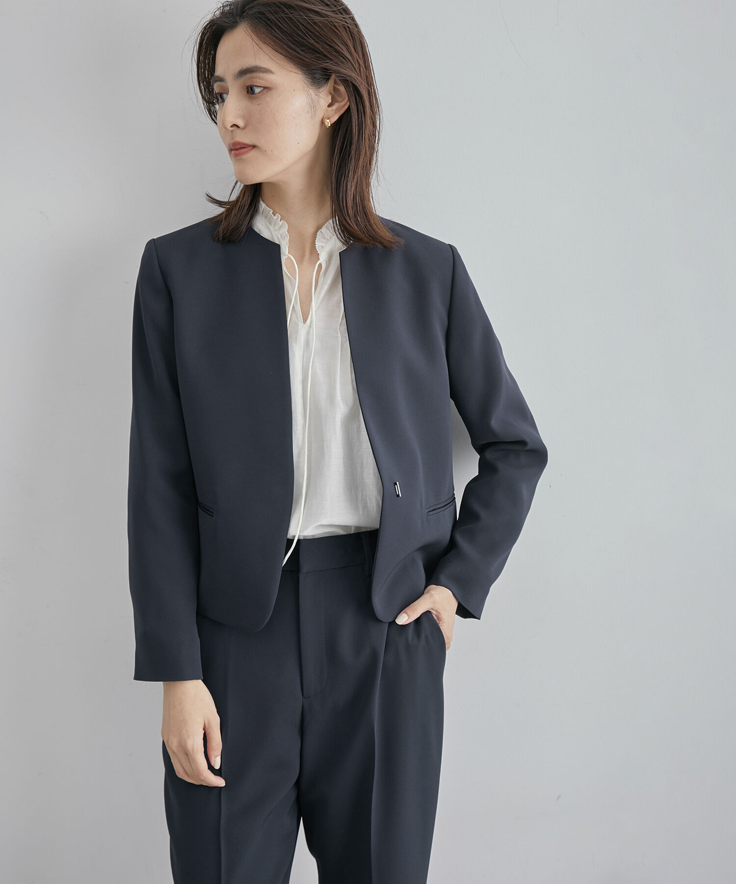 ROPE「ジョーゼットクルーネックジャケット/セットアップ対応・セレモニー対応」|ノーカラージャケット|