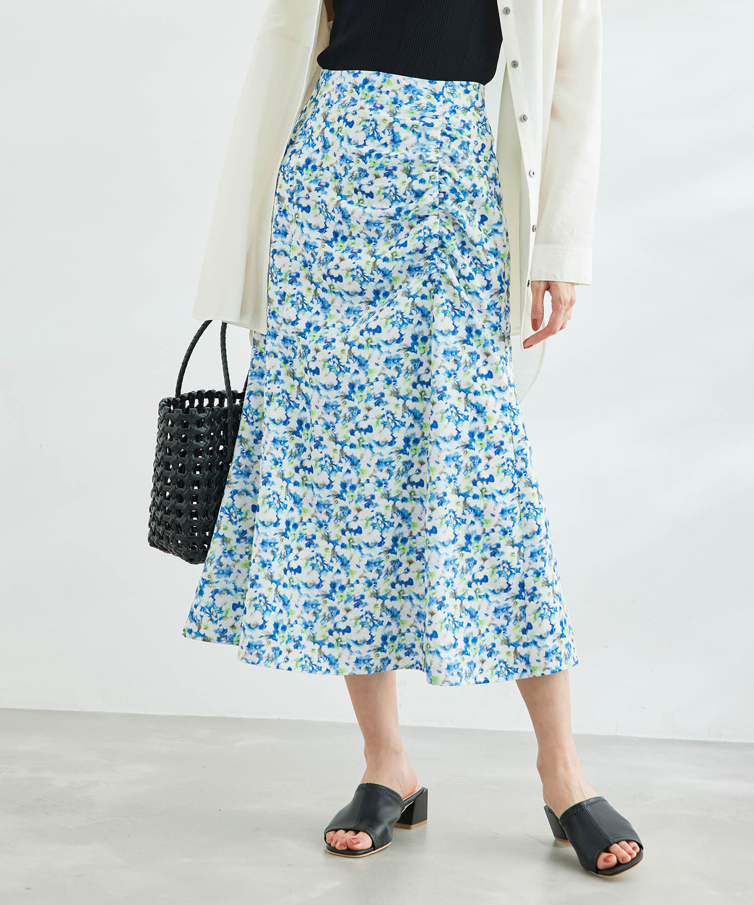 Rope&rsquo;Picnic「ぼかしフラワーギャザーマーメイドスカート」|スカート|