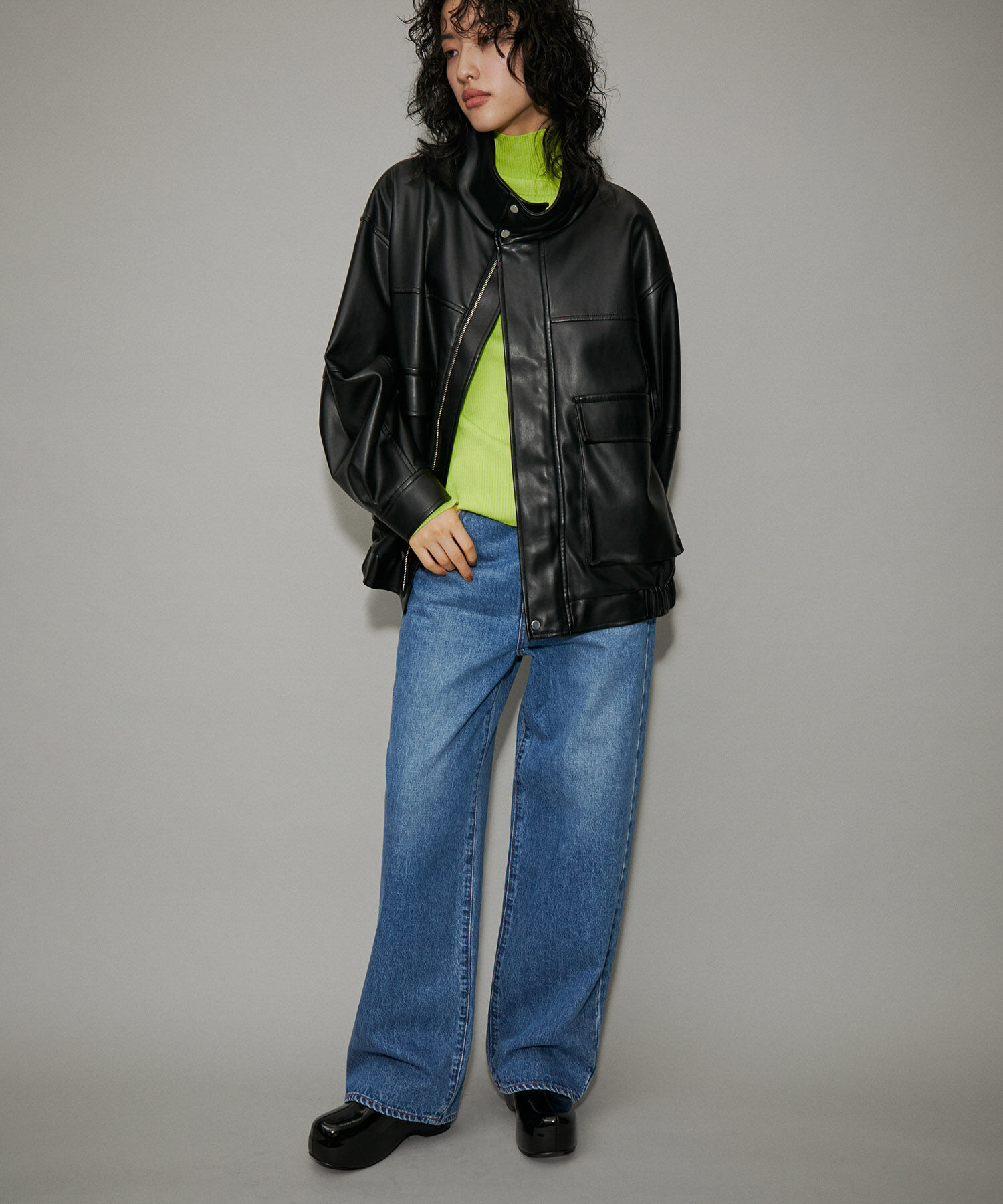 ADAM ET ROPE'「【WEB限定】スタンドネックフェイクレザージャケット」|ライダースジャケット|